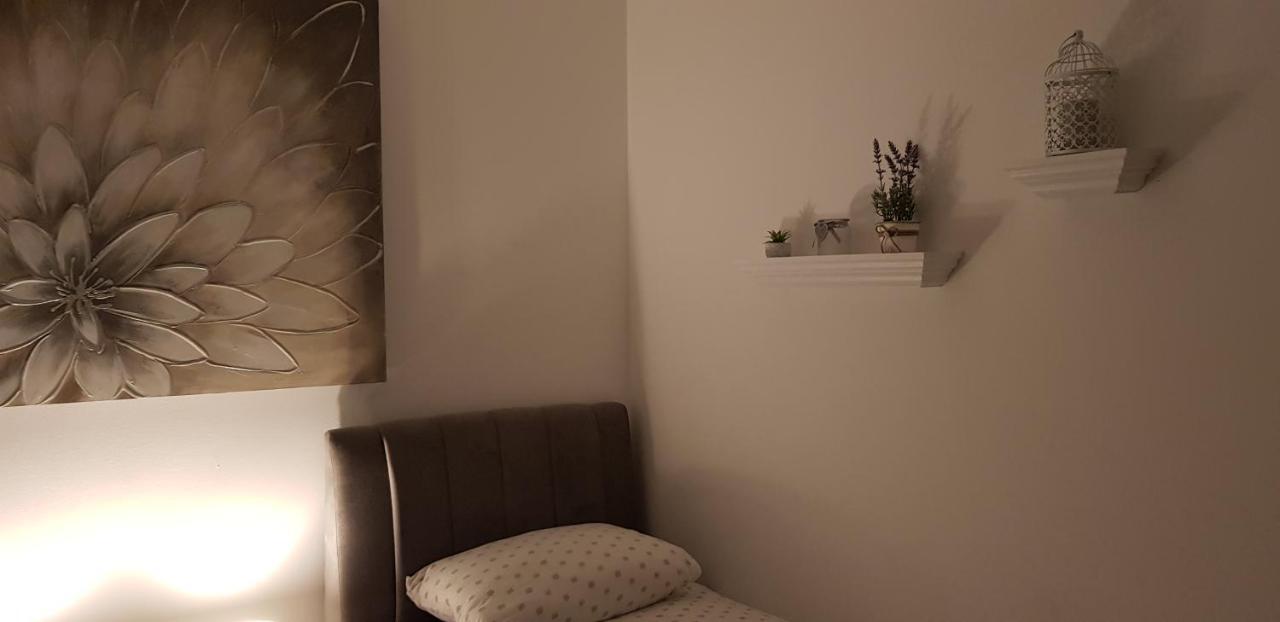 Apartman Arina Apartment Zagreb Bagian luar foto