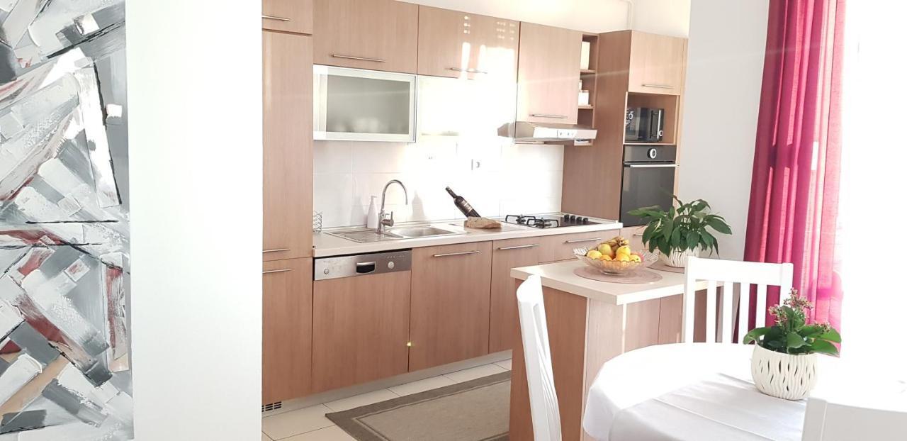 Apartman Arina Apartment Zagreb Bagian luar foto